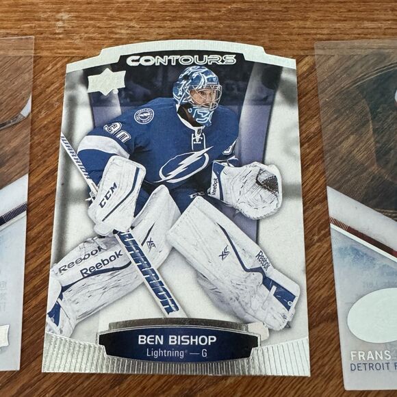 NHL Hockey Cards 12 Card Lot - Picture 4 of 13